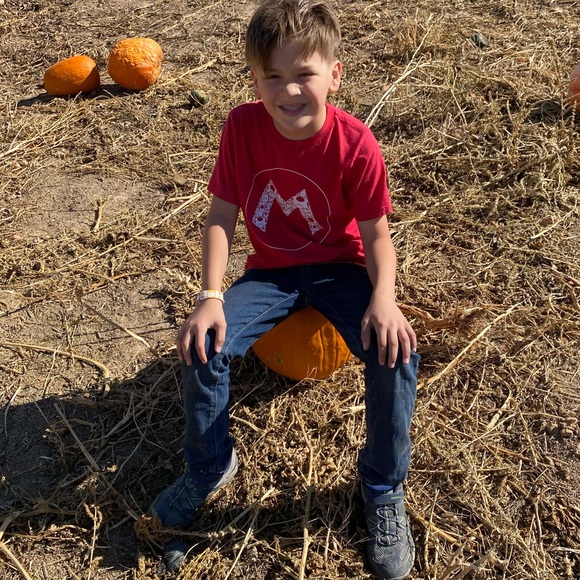 I am Lori Jean Poshmark Ambassador- No drama zone! - Picture 14 of 17